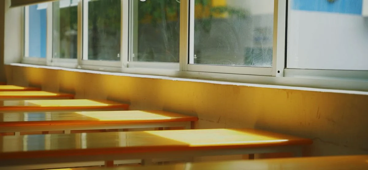 Attendance Plummets in UK Schools Amid Heatwave