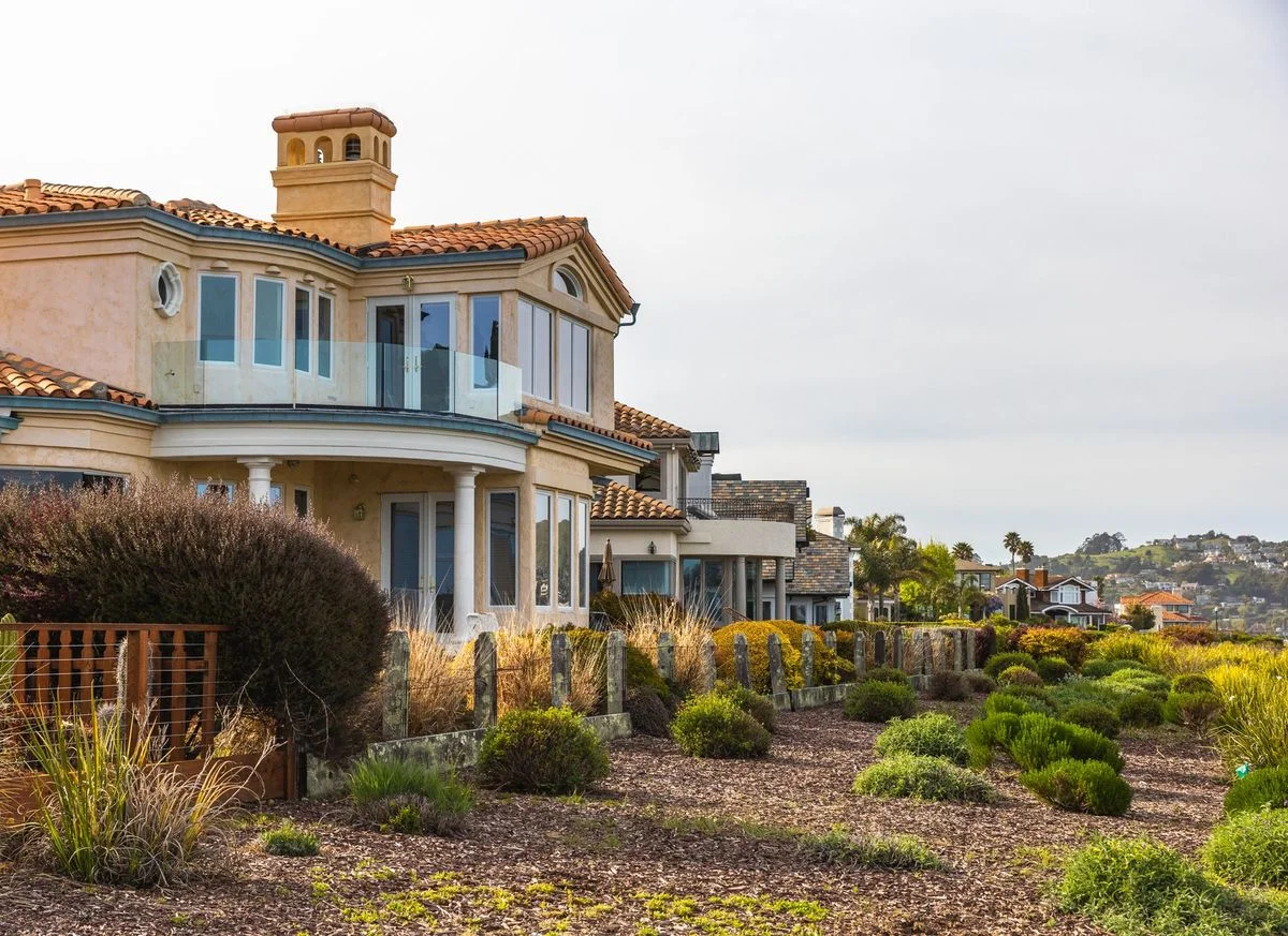 Meg Ryan Lists Hamptons Property for $15.3 Million