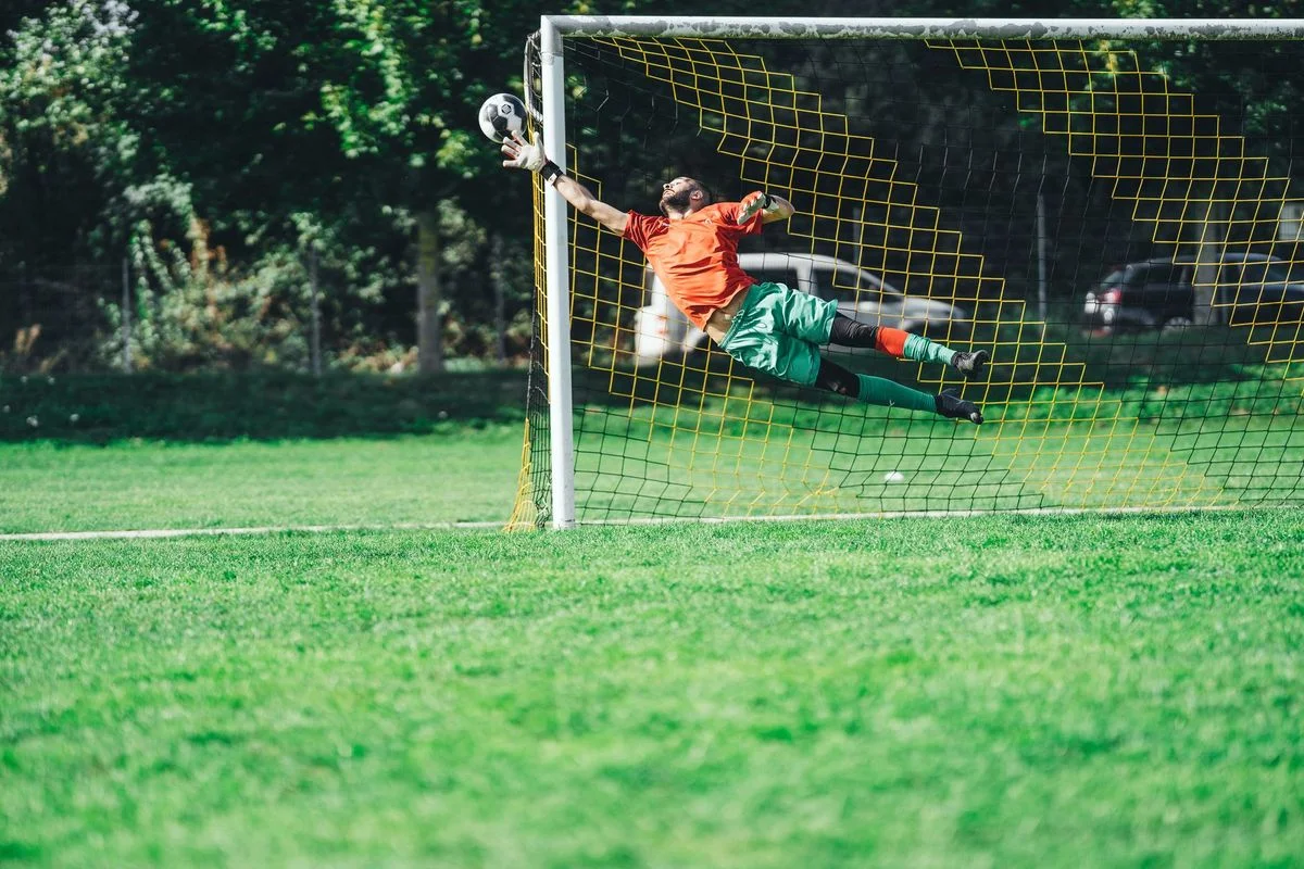 Illan Meslier Joins Arsenal on Free Transfer