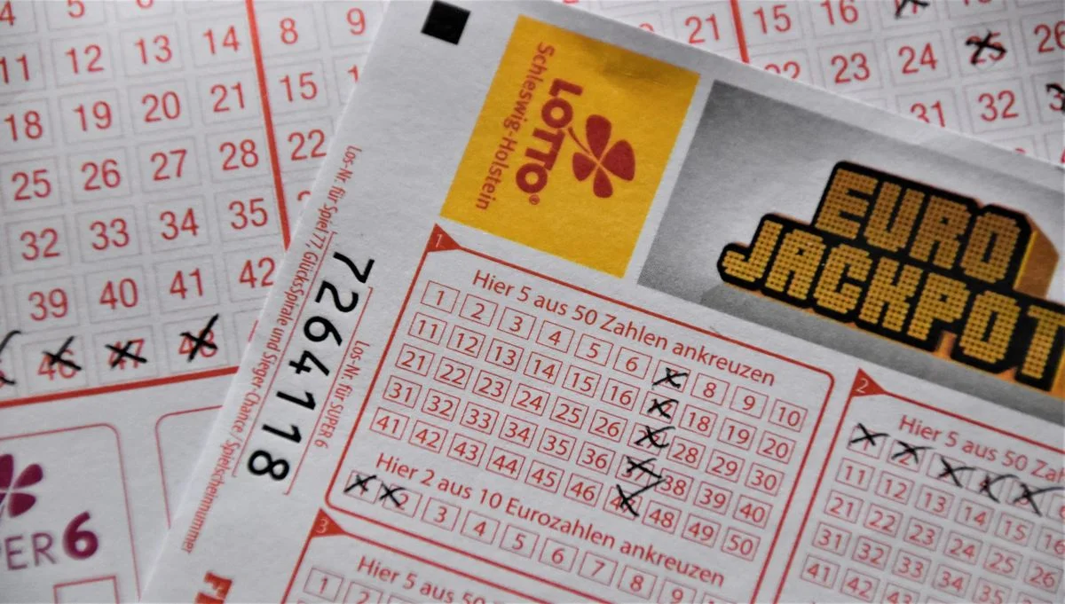 Illinois Player Wins $1.04 Billion Powerball Jackpot